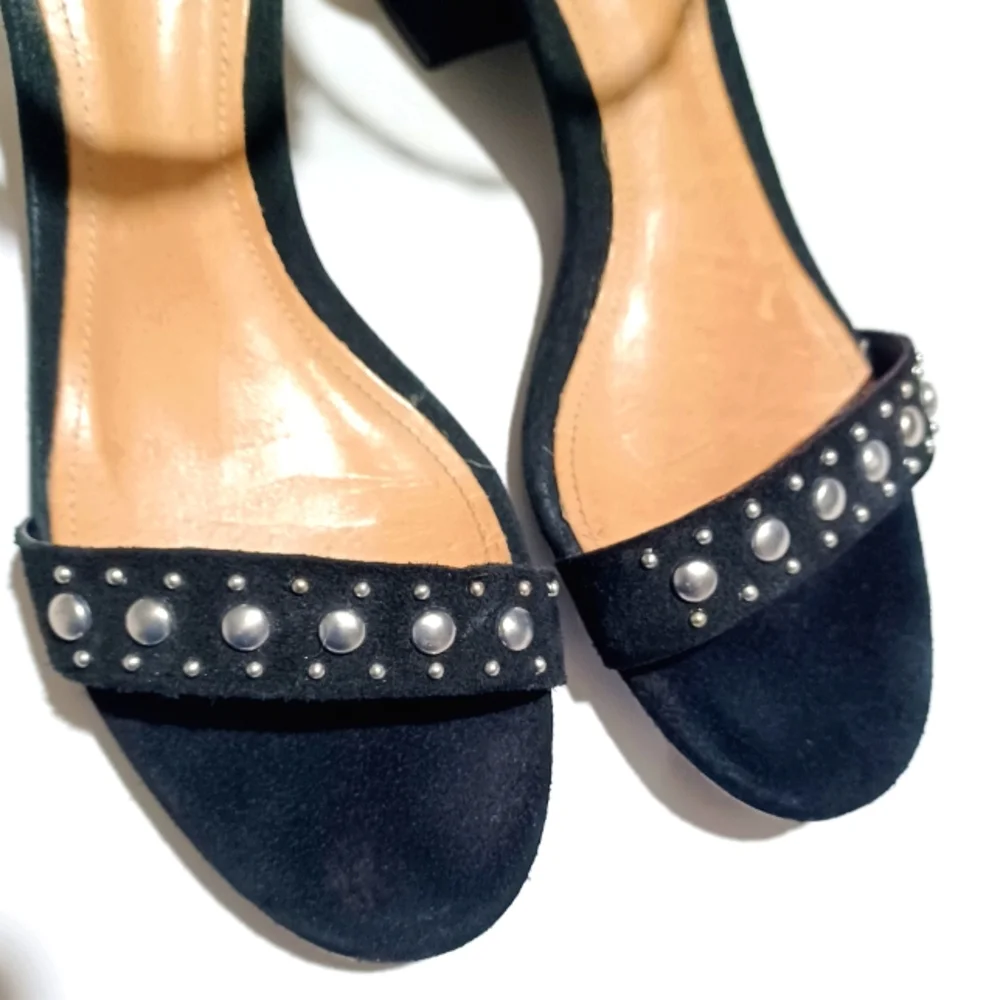 SCHULTZ Studded Embroidered Ankle Strap Chunky Low Heel Sandals
